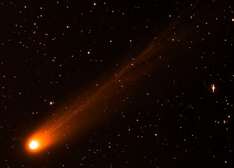 two-bright-comets-will-swing-by-earth-this-month-heres-how-to-see-them-c951a7c-5121637-jpg