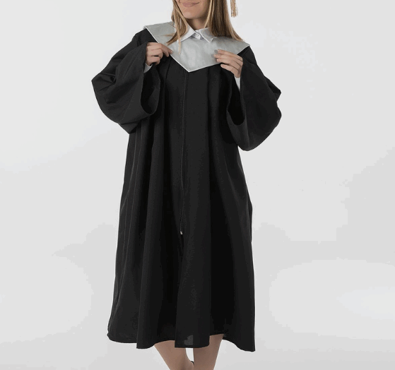 Мантии на выпускной, которые запомнятся на фотографиях